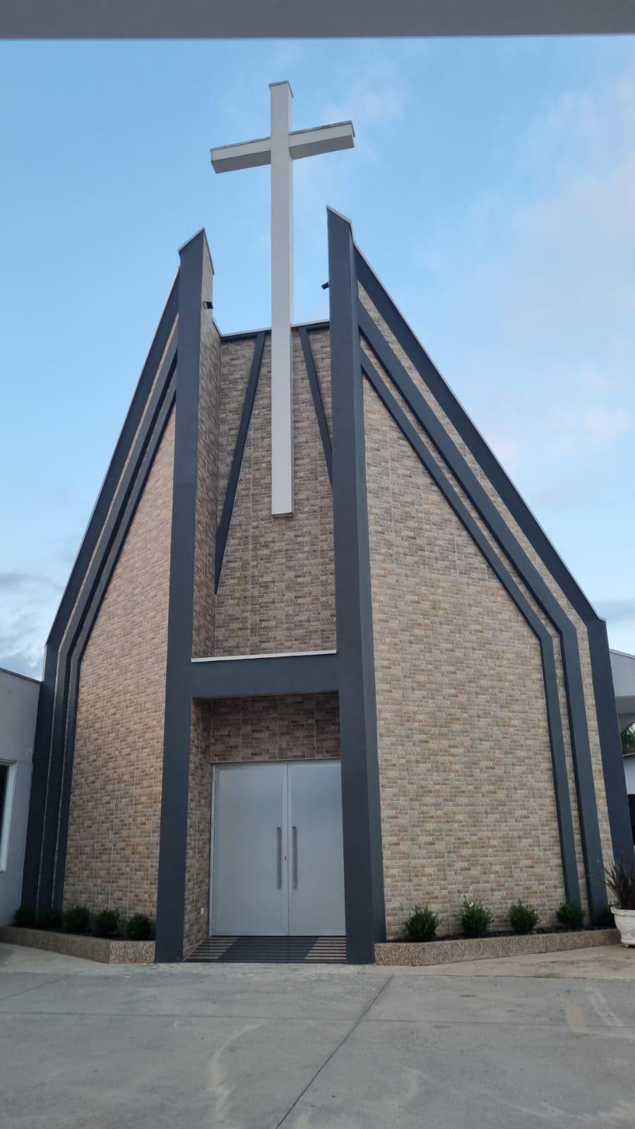 Capela do Divino Espírito Santo do Balneário Perequê